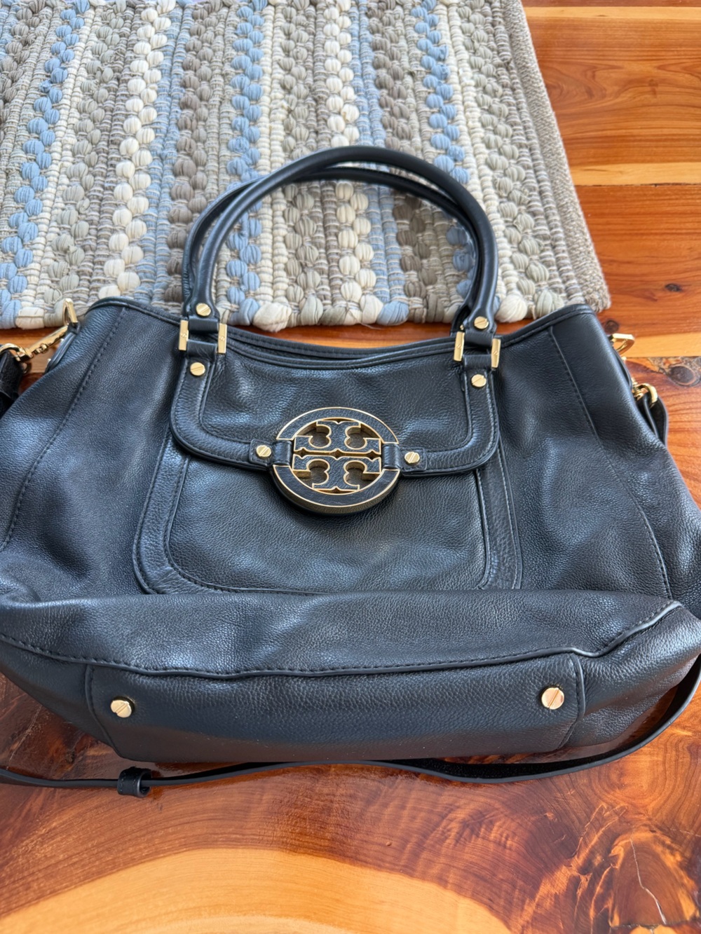 Tory Burch Black Leather Shoulder Bag with Gold Logo